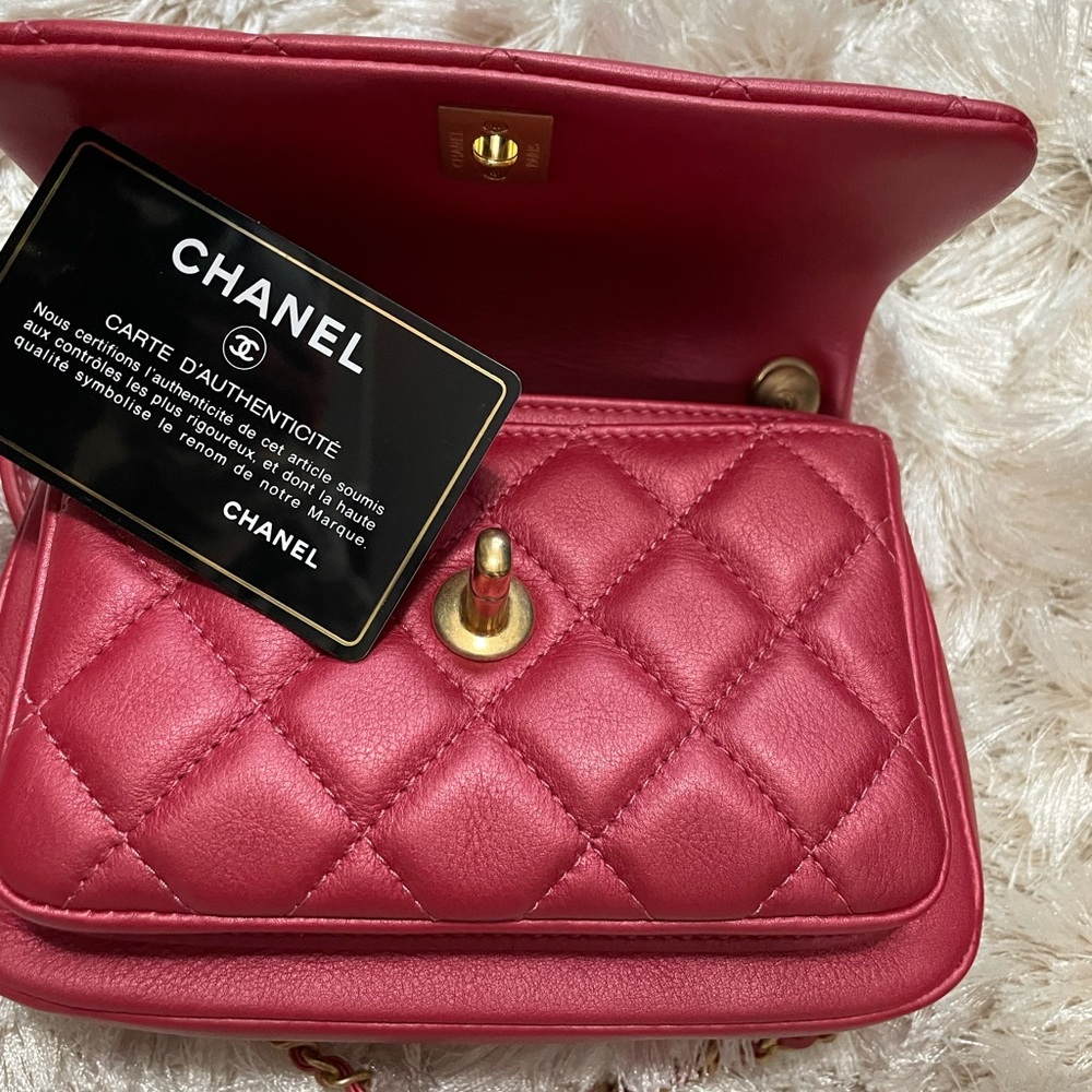 Mini Chanel with top handle and crossbody chain - Picture 4 of 10